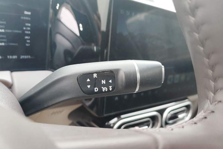 Used Leapmotor C11 2023 Range-Extended 180 Comfort Edition Gear Lever