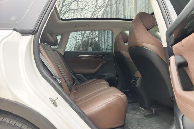 Used Leapmotor C11 2023 Extended-Range 285 Comfort Edition Interior 8