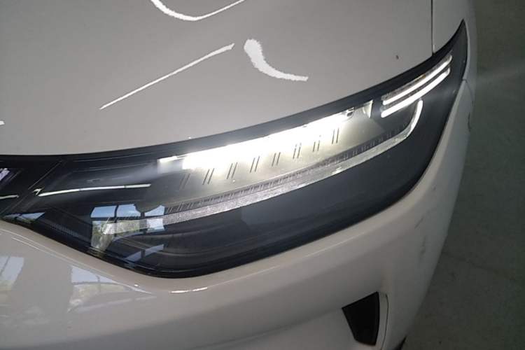 Used Leapmotor C11 2023 Pure Electric 500 Smart Edition Left Front Headlight