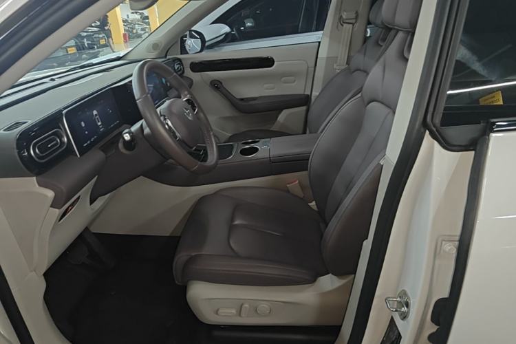 Used Leapmotor C11 2023 Range-Extended 200 Comfort Edition Left Front Seat