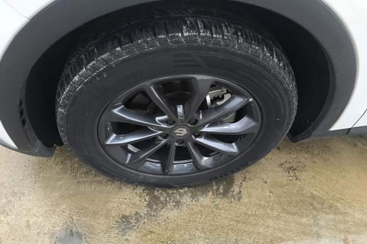 Used Leapmotor C11 2023 Pure Electric 500 Comfort Edition Left Front Wheel Hub