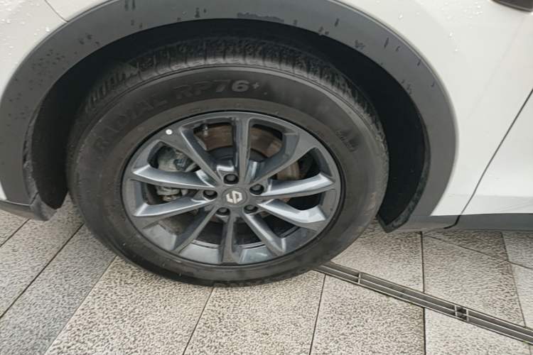 Used Leapmotor C11 2023 Range-Extended 180 Comfort Edition Left Front Wheel Hub