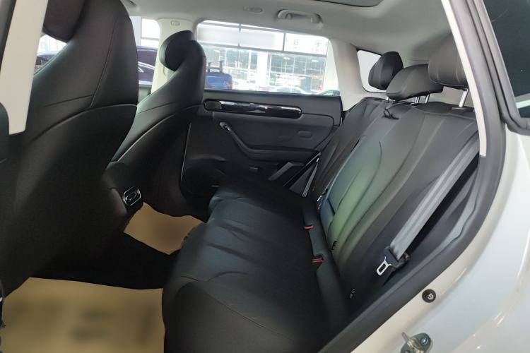 Used Leapmotor C11 2023 Range-Extended 180 Comfort Edition Left Rear Seat