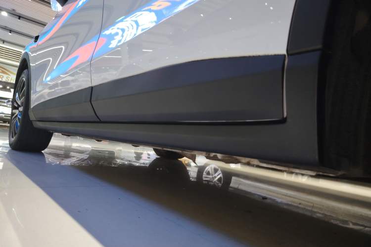 Used Leapmotor C11 2023 Extended-Range 285 Comfort Edition Left Side Sill