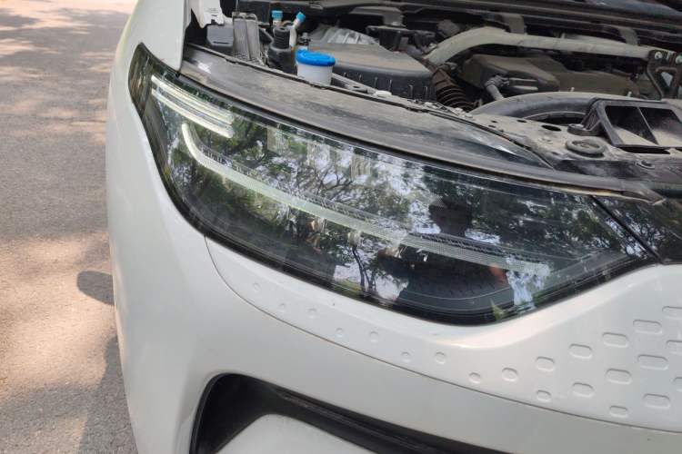 Used Leapmotor C11 2023 Range-Extended 285 Smart Enjoyment Edition Right Front Headlight