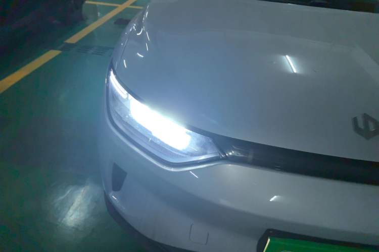 Used Leapmotor C11 2023 Pure Electric 500 Comfort Edition Right Front Headlight