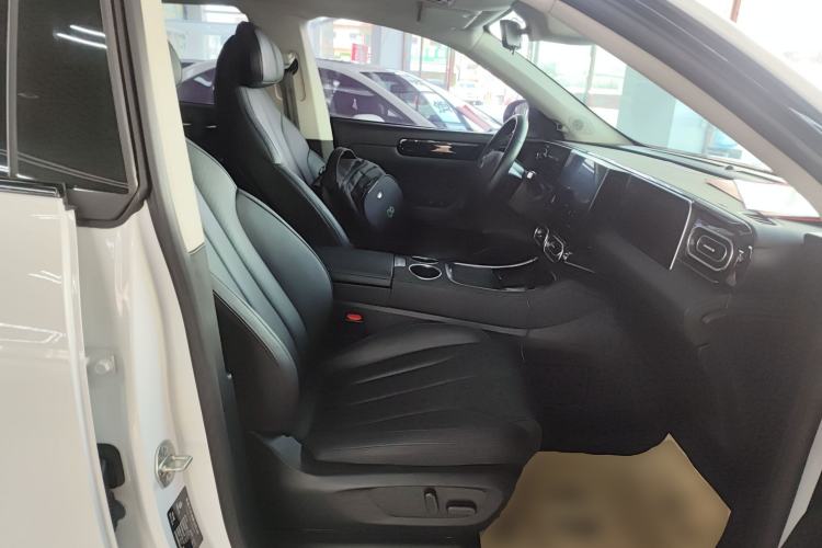 Used Leapmotor C11 2023 Range-Extended 180 Comfort Edition Right Front Seat