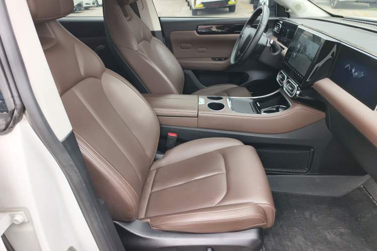 Used Leapmotor C11 2023 Range-Extended 180 Comfort Edition Right Front Seat