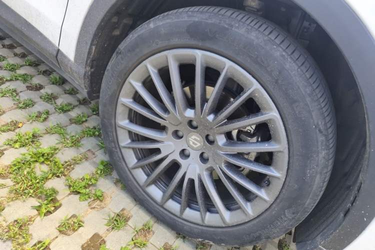 Used Leapmotor C11 2023 Range-Extended 300 Comfort Edition Right Front Wheel Hub