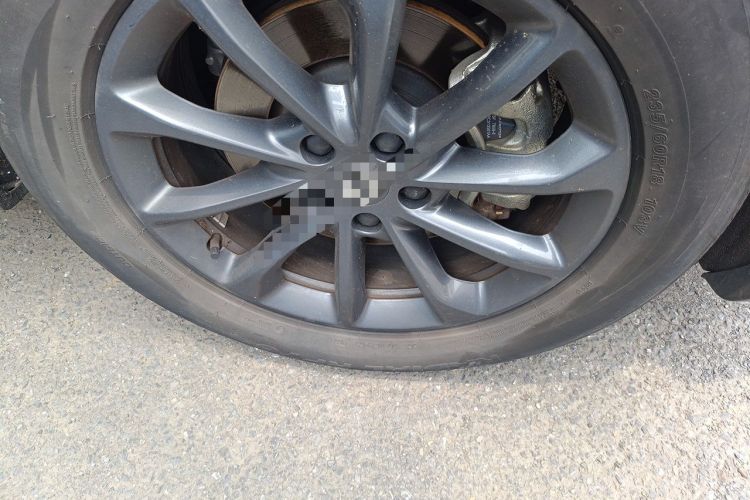 Used Leapmotor C11 2023 Range-Extended 180 Comfort Edition Right Front Wheel Hub