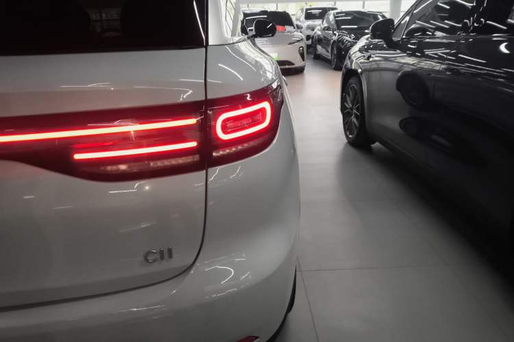 Used Leapmotor C11 2023 Range-Extended 300 Smart Enjoyment Edition Right Rear Taillight
