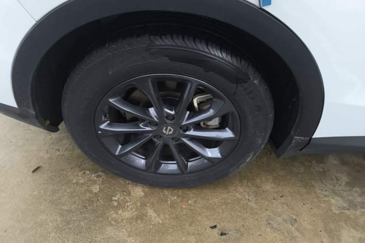Used Leapmotor C11 2023 Pure Electric 500 Comfort Edition Right Rear Wheel Hub