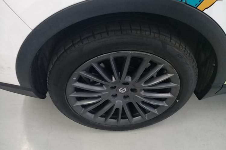 Used Leapmotor C11 2023 Pure Electric 500 Smart Edition Right Rear Wheel Hub