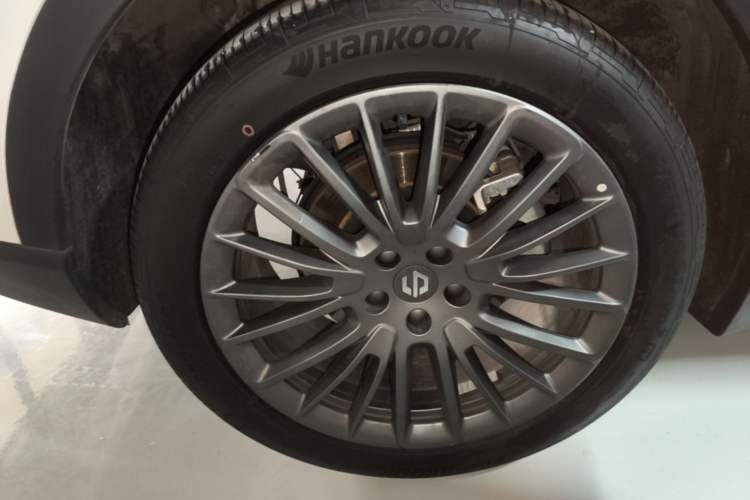 Used Leapmotor C11 2023 Range-Extended 285 Smart Enjoyment Edition Right Rear Wheel Hub