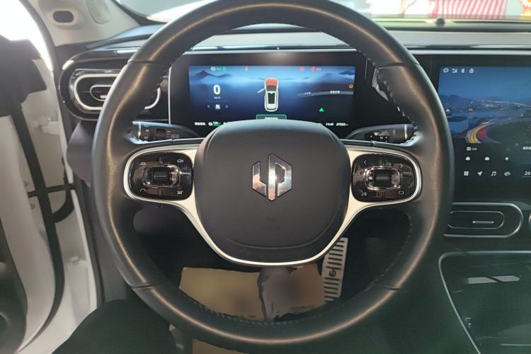 Used Leapmotor C11 2023 Range-Extended 180 Comfort Edition Steering Wheel