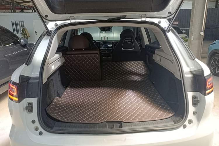 Used Leapmotor C11 2023 Pure Electric 500 Comfort Edition Trunk