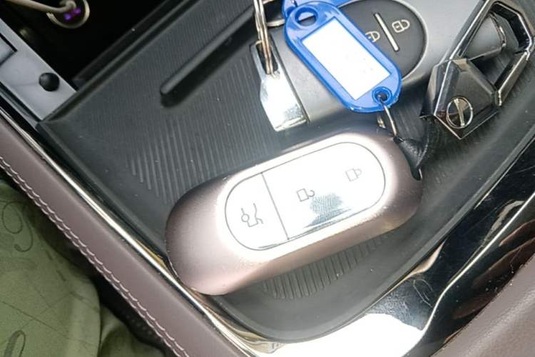 Used Leapmotor C11 2023 Extended-Range 285 Comfort Edition Vehicle Key
