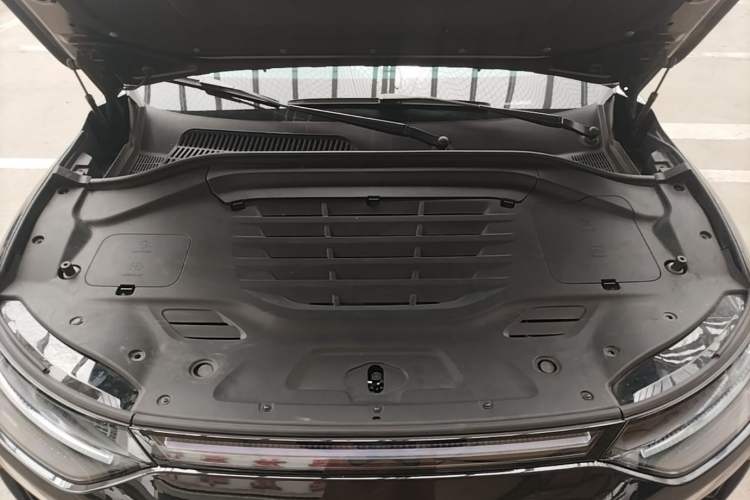 Used Leapmotor C11 2024 All-Electric 580 Luxury Edition Engine Bay