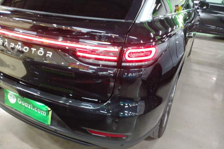 Used Leapmotor C11 2024 Range-Extended 300 Luxury Edition Exterior 2