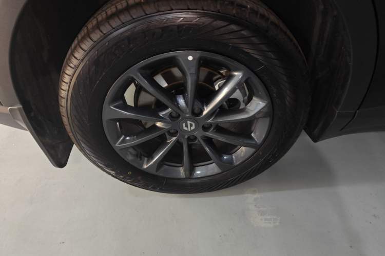 Used Leapmotor C11 2024 Range-Extended 200 Smart Enjoyment Edition Exterior 8