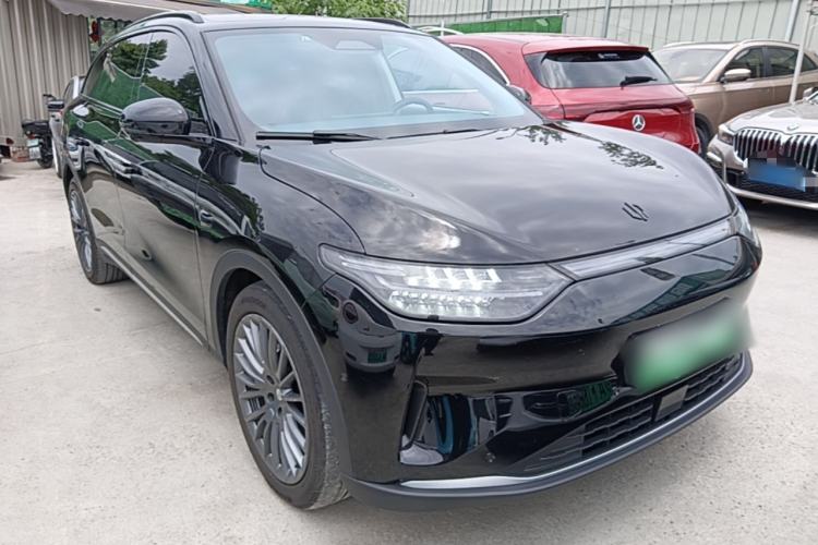 Used Leapmotor C11 2024 All-Electric 580 Luxury Edition Front Right 45 Deg