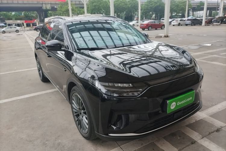 Used Leapmotor C11 2024 All-Electric 580 Luxury Edition Front Right 45 Deg