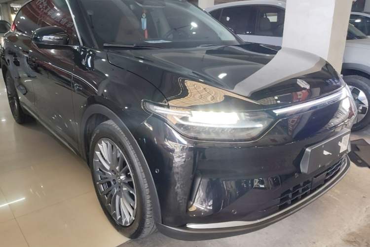 Used Leapmotor C11 2024 All-Electric 580 Luxury Edition Front Right 45 Deg