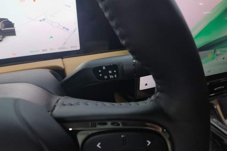 Used Leapmotor C11 2024 Range-Extended 300 Luxury Edition Gear Lever
