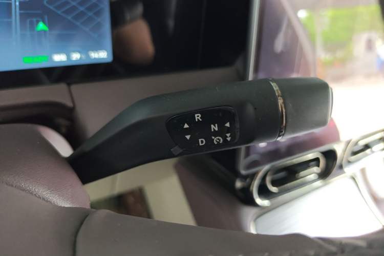 Used Leapmotor C11 2024 All-Electric 580 Luxury Edition Gear Lever