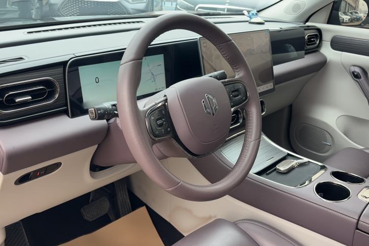 Used Leapmotor C11 2024 All-Electric 580 Luxury Edition Interior 1