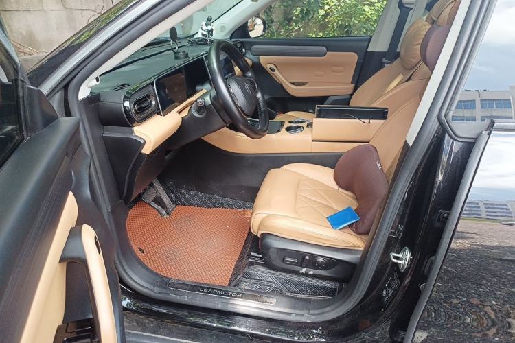 Used Leapmotor C11 2024 All-Electric 580 Luxury Edition Interior 3