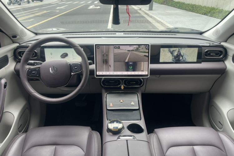 Used Leapmotor C11 2024 All-Electric 580 Luxury Edition Interior 3