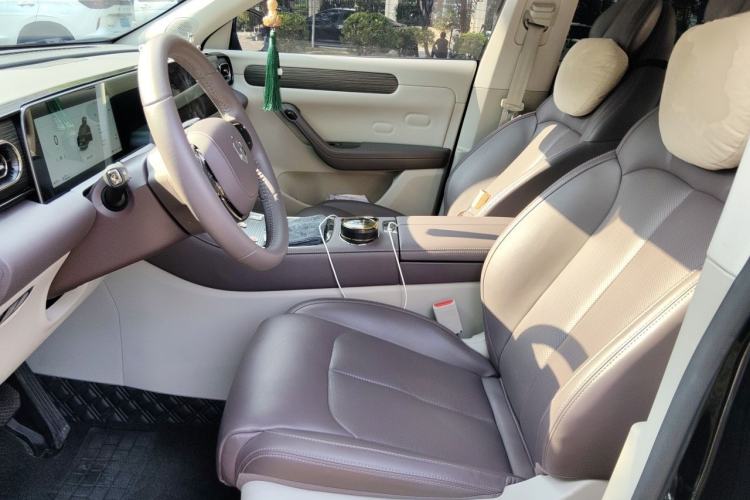 Used Leapmotor C11 2024 All-Electric 580 Luxury Edition Left Front Seat