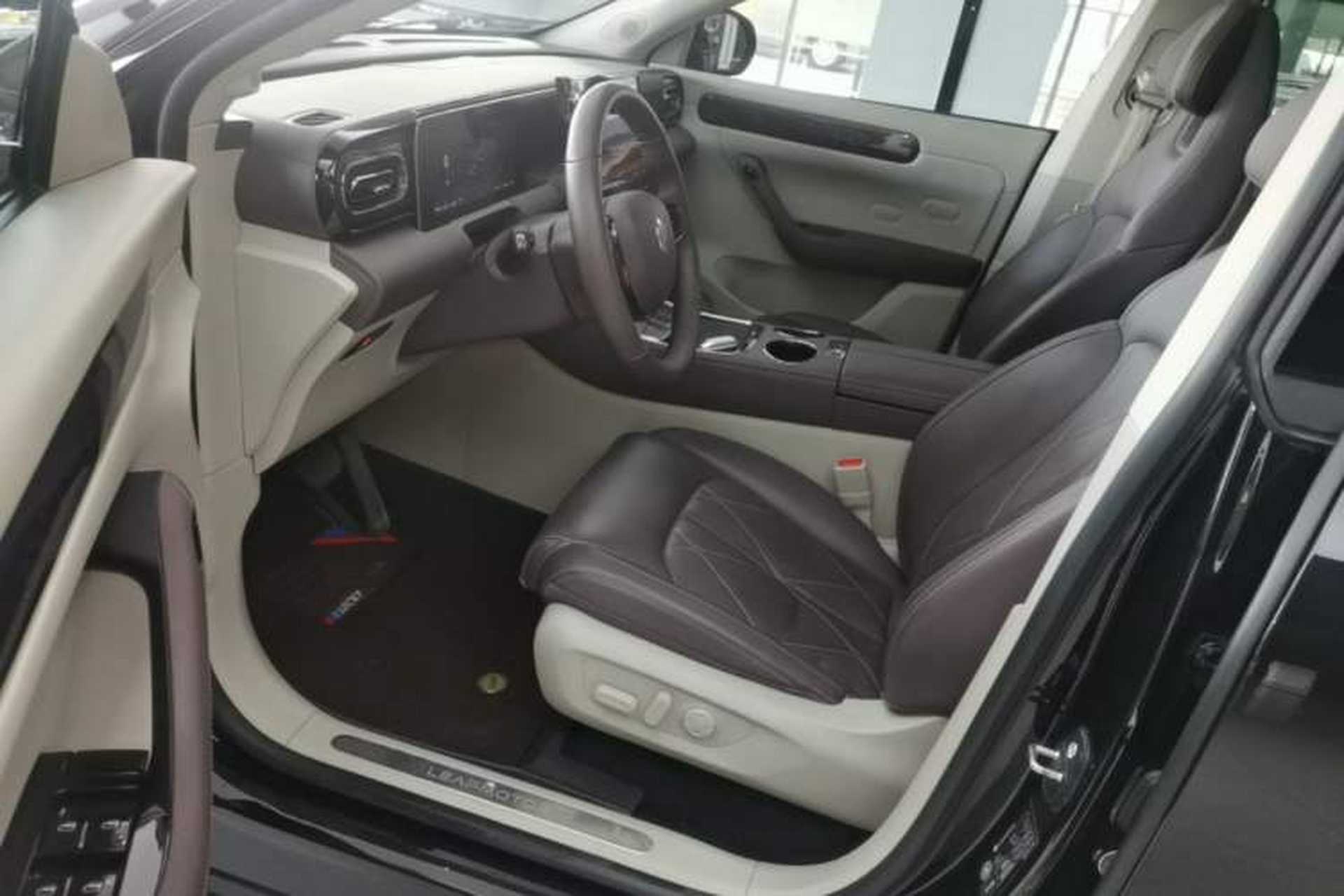 Used Leapmotor C11 2024 Range-Extended 300 Luxury Edition Left Front Seat