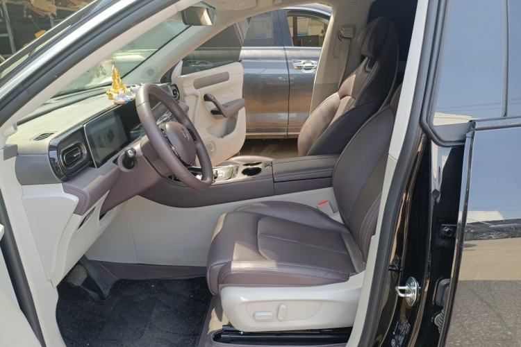 Used Leapmotor C11 2024 All-Electric 580 Luxury Edition Left Front Seat