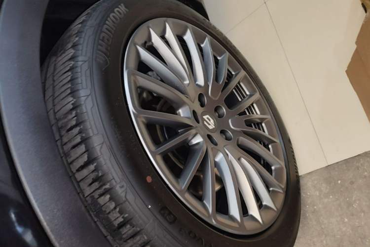 Used Leapmotor C11 2024 All-Electric 580 Luxury Edition Left Front Wheel Hub