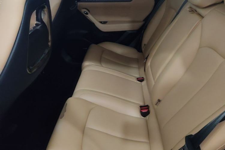 Used Leapmotor C11 2024 All-Electric 580 Luxury Edition Left Rear Seat