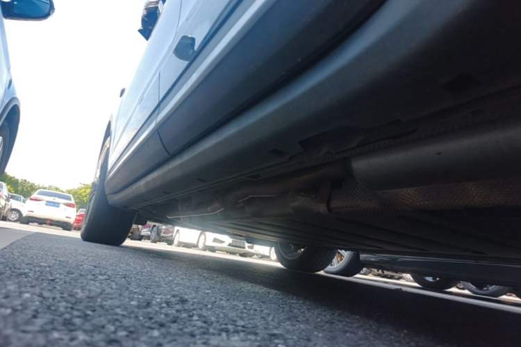 Used Leapmotor C11 2024 Range-Extended 300 Luxury Edition Left Side Sill