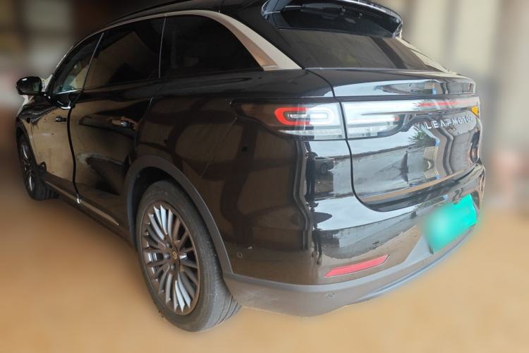 Used Leapmotor C11 2024 All-Electric 580 Luxury Edition Rear Left 45 Deg