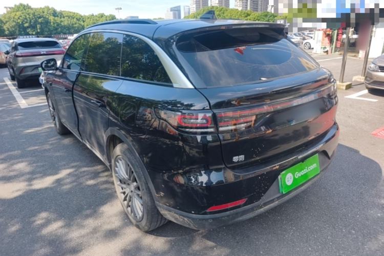 Used Leapmotor C11 2024 Range-Extended 300 Luxury Edition Rear Left 45 Deg