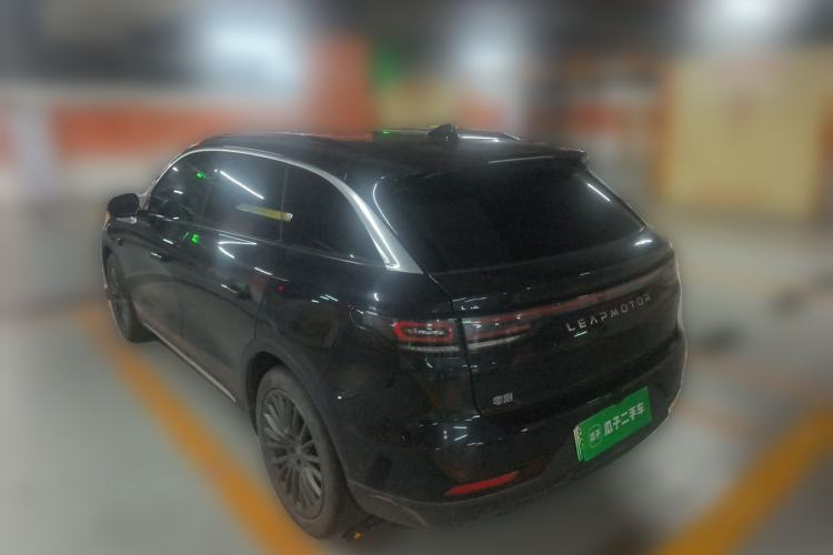 Used Leapmotor C11 2024 All-Electric 580 Luxury Edition Rear Left 45 Deg