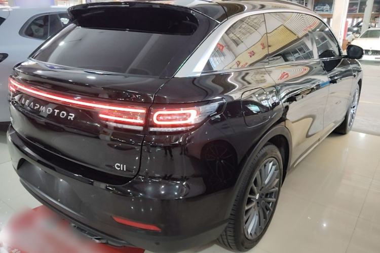 Used Leapmotor C11 2024 All-Electric 580 Luxury Edition Rear Right 45 Deg