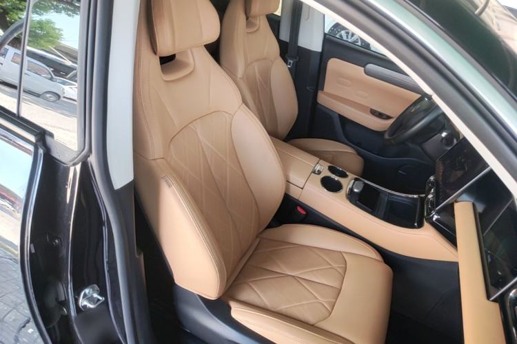 Used Leapmotor C11 2024 All-Electric 580 Luxury Edition Right Front Seat