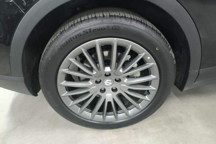 Used Leapmotor C11 2024 Range-Extended 300 Luxury Edition Right Rear Wheel Hub