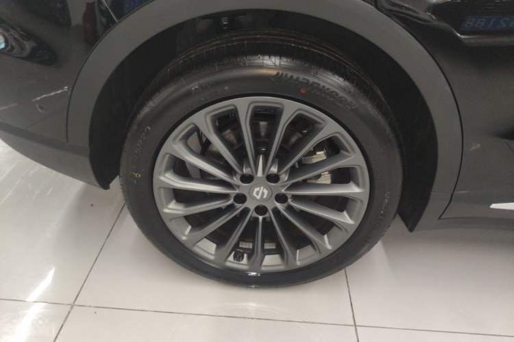 Used Leapmotor C11 2024 Range-Extended 300 Luxury Edition Right Rear Wheel Hub