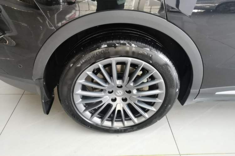 Used Leapmotor C11 2024 Range-Extended 300 Luxury Edition Right Rear Wheel Hub