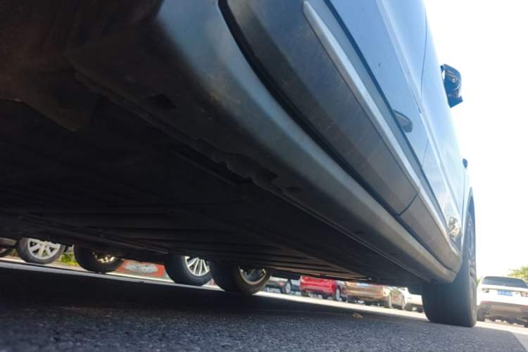 Used Leapmotor C11 2024 Range-Extended 300 Luxury Edition Right Side Sill