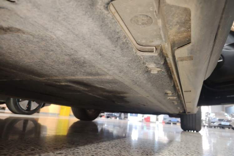 Used Leapmotor C11 2024 Pure Electric 515 Smart Drive Edition Right Side Sill