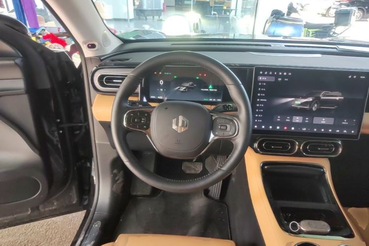 Used Leapmotor C11 2024 All-Electric 580 Luxury Edition Steering Wheel