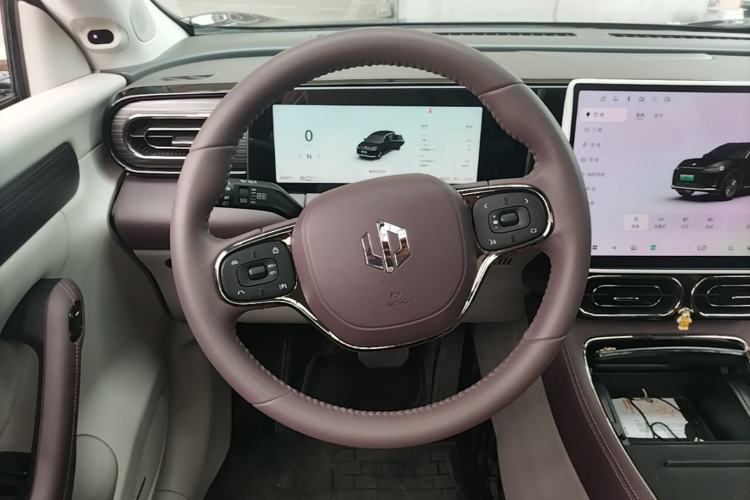 Used Leapmotor C11 2024 All-Electric 580 Luxury Edition Steering Wheel